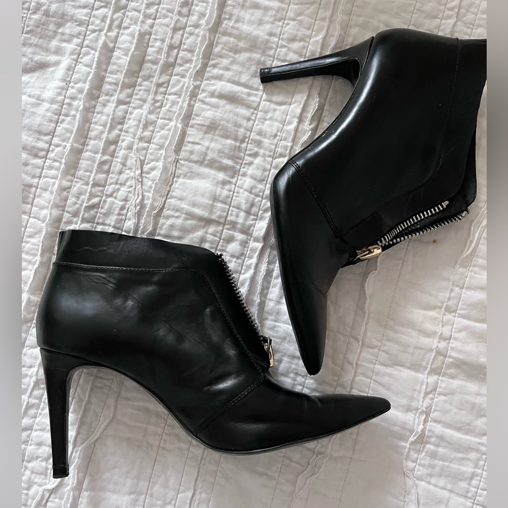 Zara leather with from zip booties size 7